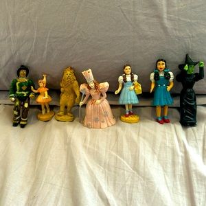 Wizard of Oz Figurine Set qty 7.